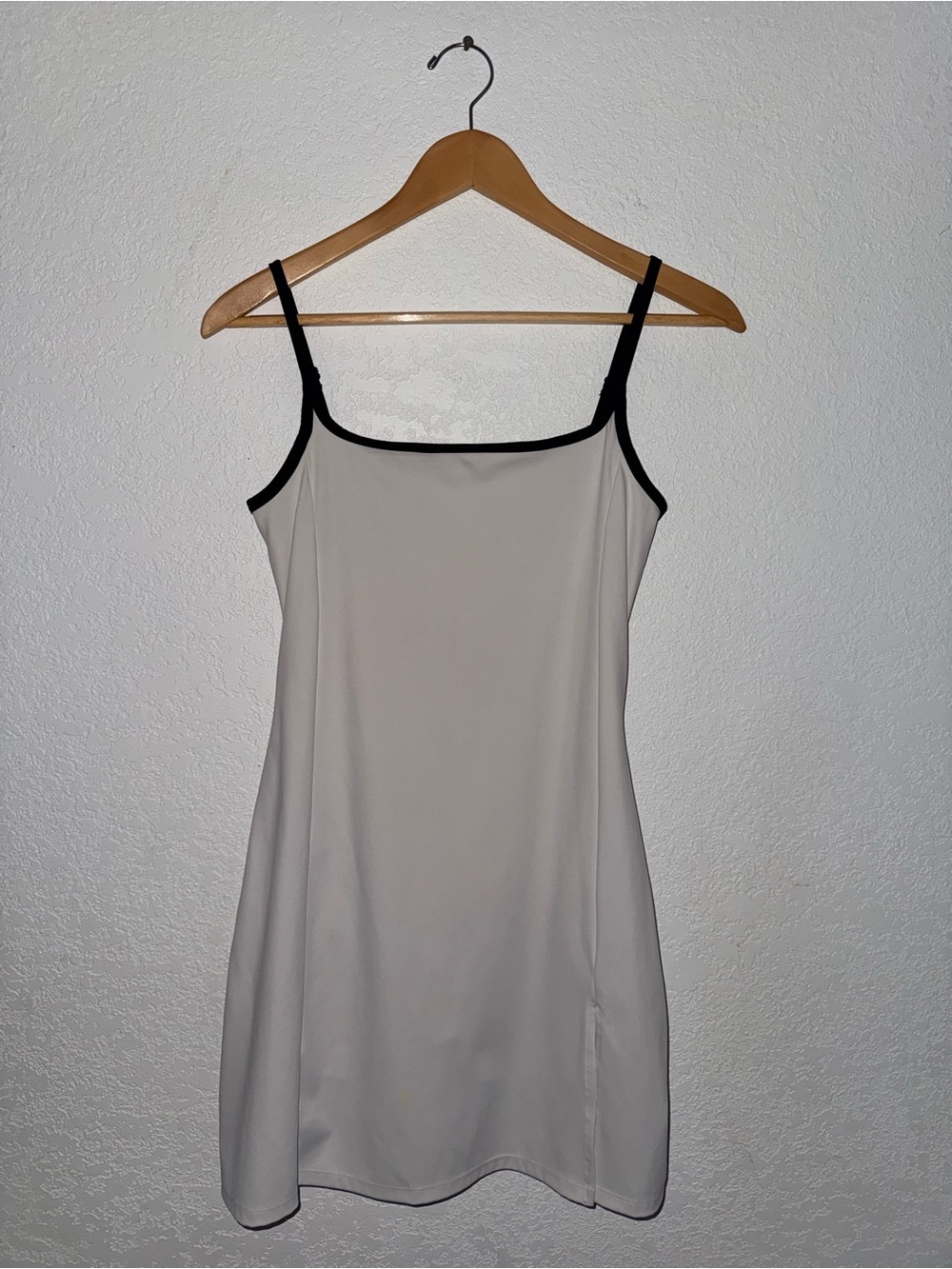 Qinsen Women’s spaghetti strap dress White Slip Dress with Black Trim and Straps